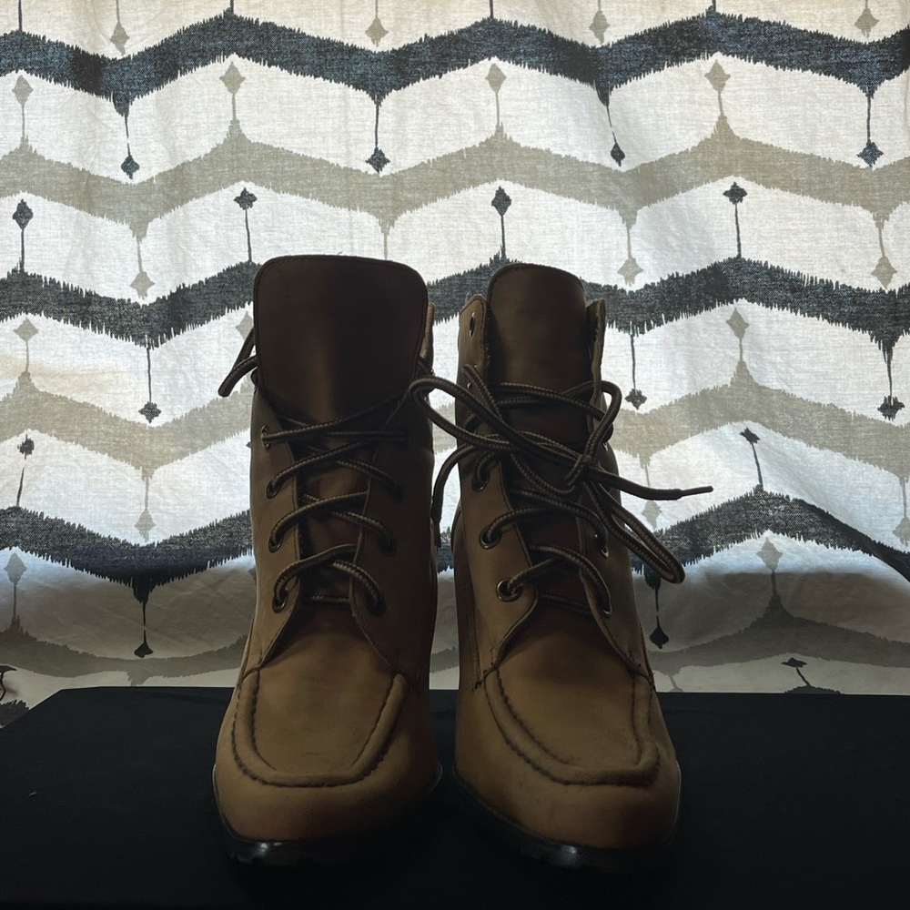 Vintage wheat bijou heel boot